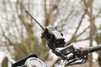 RAM® Finger-Grip™ Universal Mount with Handlebar U-Bolt Base - Bild 4