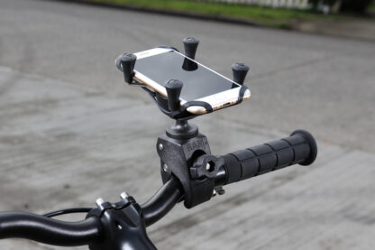 RAM® X-Grip® Phone Mount with Low Profile RAM® Tough-Claw™ Base - Bild 6